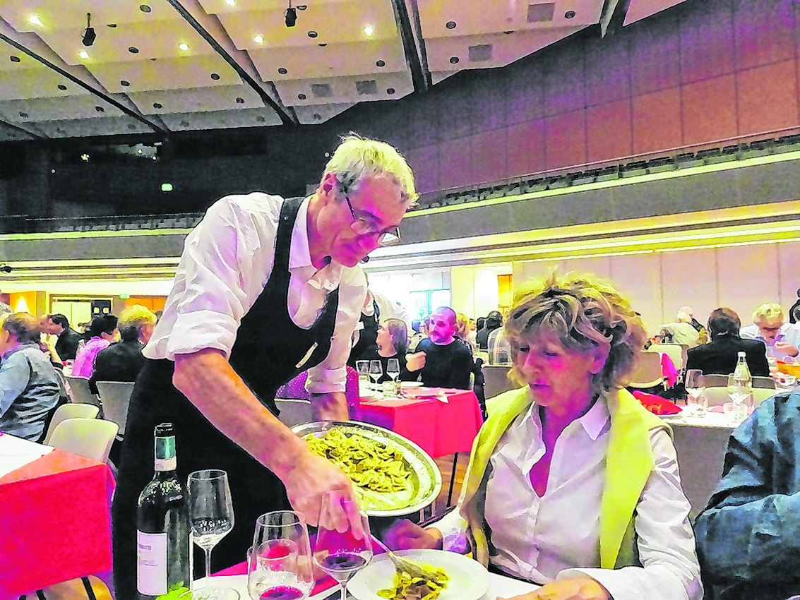 Einfach nur lecker: Speisen aus dem Piemont, kredenzt von der Famija Albeisa.