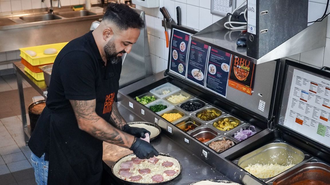 Pizza statt S-Klasse, Küche statt Werkstatt: Chrisostomos Vernarlis hat Mercedes-Benz verlassen.