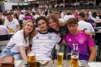 Bilder aus dem Brauhaus - Deutschland gegen Spanien.