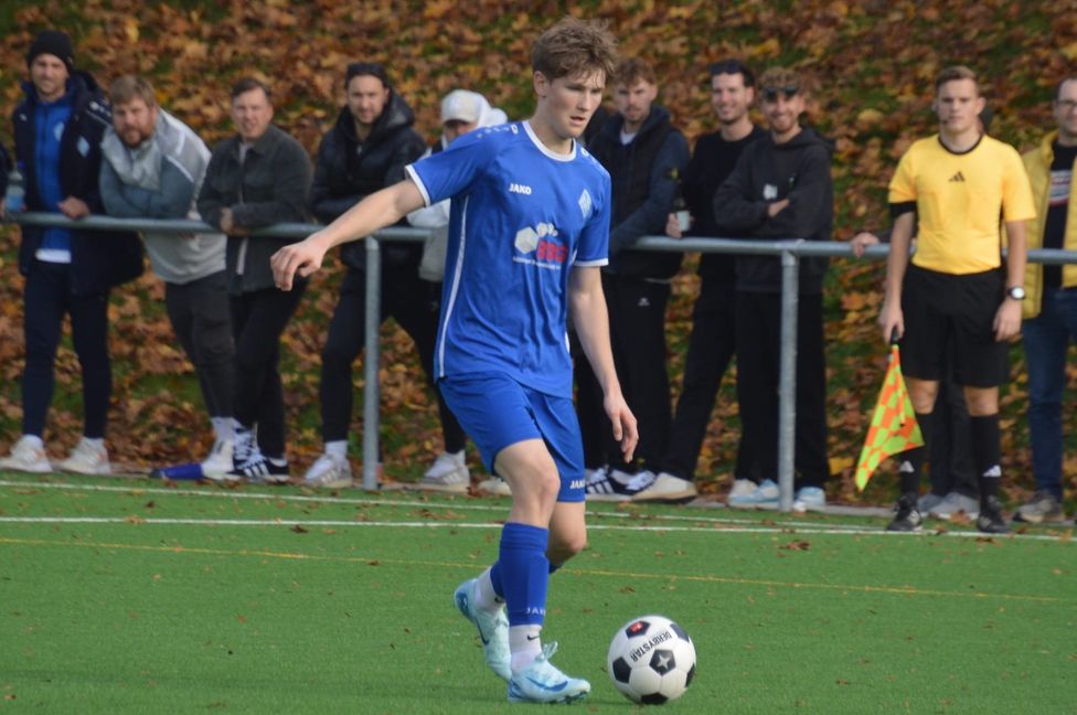 Lennart Häßler und die SV Böblingen bekommen es am Sonntag mit dem TSV Bad Boll zu tun.