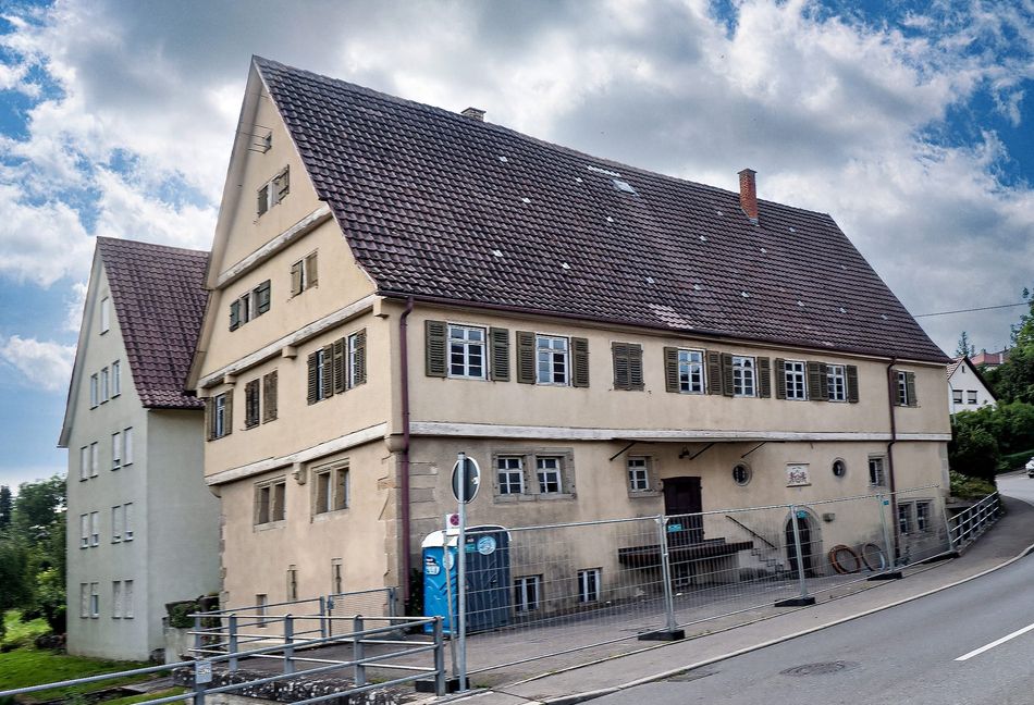 Die obere Mühle in Aidlingen soll bis Ende nächsten Jahres zu einer Kunstgalerie umgebaut werden.Bild: Richter