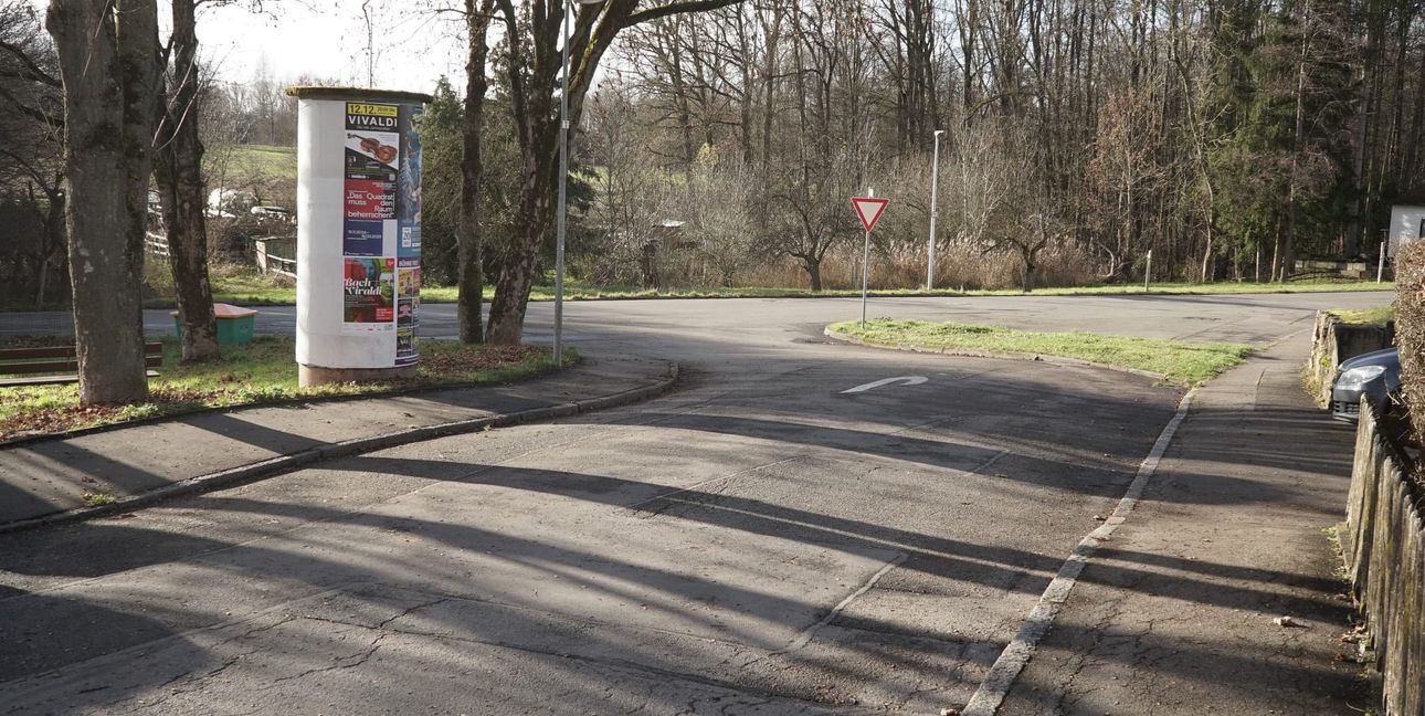 An der Mündung der Hirsch- in die Maichinger Straße sollen Anfang 2025 die Arbeiten für die Radroute R5 starten.