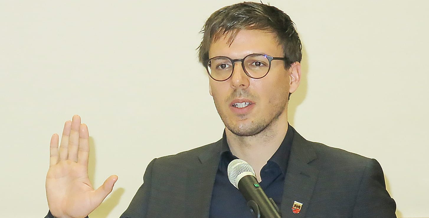 Bürgermeister Christian Walter bei seiner Vereidigung.