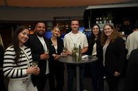 After-Work-Party im Sindelfinger Mercedes-Kundencenter: 
tolle Musik und coole Drinks