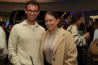 After-Work-Party im Sindelfinger Mercedes-Kundencenter: 
tolle Musik und coole Drinks