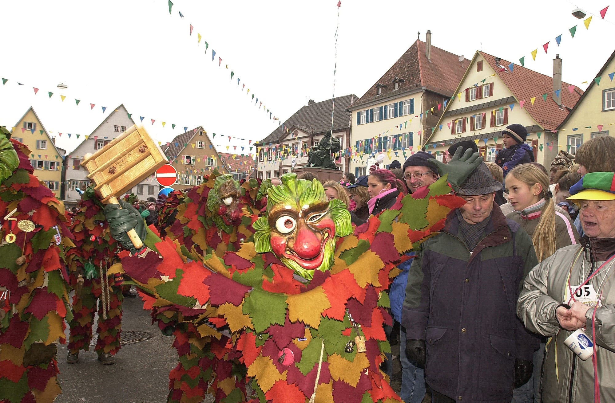 Der große Umzug am Sonntag in Weil der Stadt ist der Höhepunkt der schwäbisch-alemannischen Fasnet in der ganzen Region.
