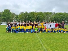 Die beiden Mannschaften lieferten sich ein faires Spiel. Bilder: Deutsche Fußballmannschaft der Spitzenköche & Restaurateure