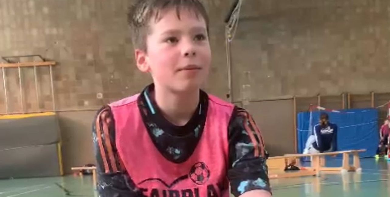 Der elfjährige David Pfister fand es cool Schiedsrichter zu sein. Allerdings war es für ihn schweirig den Ball auch immer im Blick zu haben.