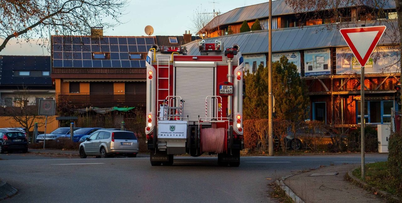 Die Feuerwehr fand im Keller des Gebäudes den Gasaustritt. 	Bild: SDMG/Dettenmeyer