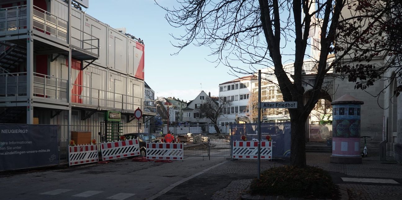 Die Freigabe der Kreuzung Böblinger-, Vaihinger- und Ziegelstraße  verzögert sich um 14 Tage. 	Bild: Heiden