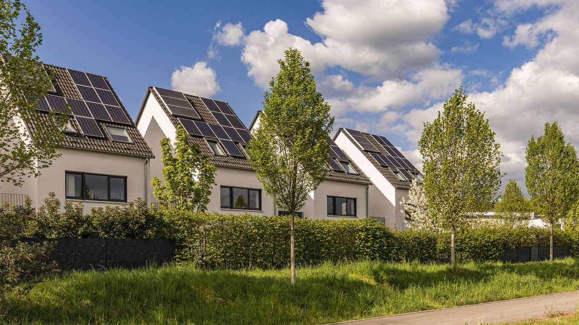 Im Land gibt es immer mehr Dachanlagen wie hier in Waiblingen.