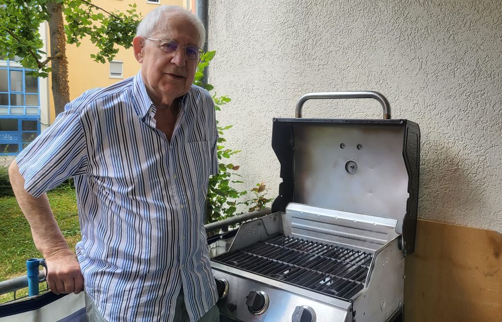 Horst Werner Zimmermann hat eine Wärmekammer für Gasgrills entwickelt.