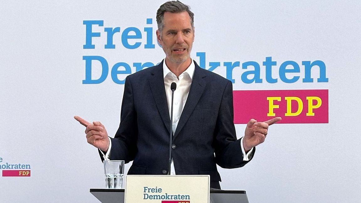 FDP-Chef Dürr: Man sollte auch weniger Urlaub nehmen dürfen. (Archivbild)