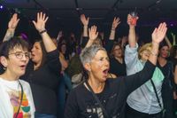 "Mama geht tanzen": Ein rundum gelungener Abend in der Area 710.