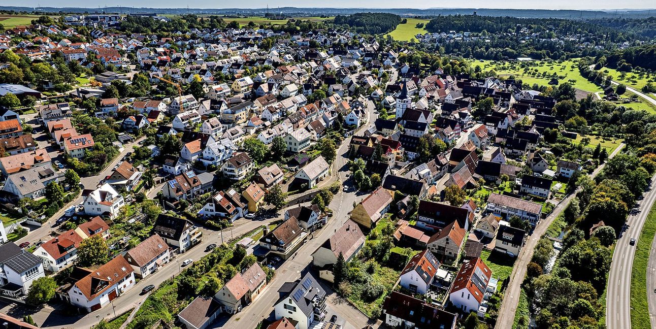 Die Ortsdurchfahrt Döffingen (von der Kirche bis zum Gewerbegebiet) wird ab Ende Oktober saniert.