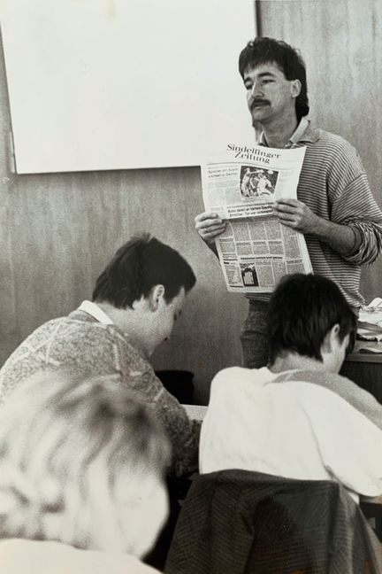 „Zeitung in der Schule“ war schon in den 90ern ein Herzensprojekt von Hans-Jörg Zürn. Bild: Stampe/Archiv