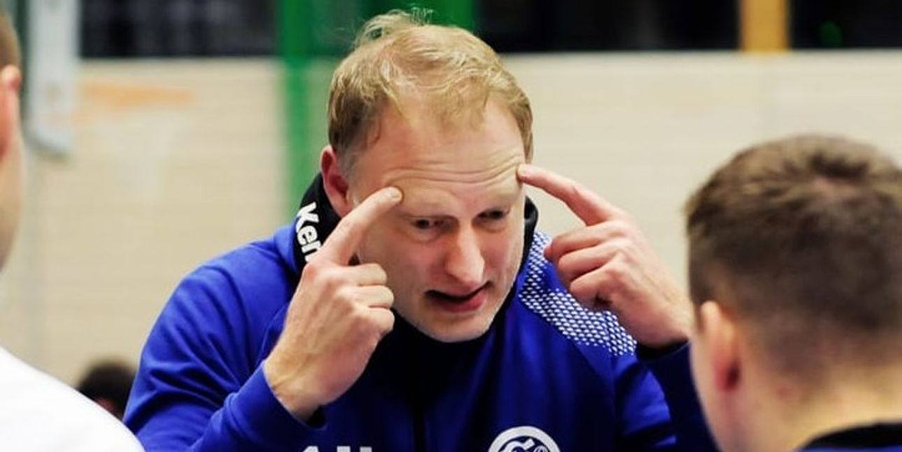 Trainer Alexander Haas: Abstiegskampf ist vor 
Photostampe