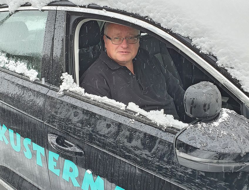Der Fahrschul-Inhaber Andreas Kustermann hofft darauf, dass er bald wieder unterrichten darf. Denn die Nachfrage nach dem Führerschein ist so hoch wie seit Jahren nicht mehr, berichtet der Sindelfinger. Bild: z