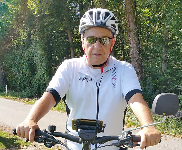 Thomas Vogel war bis Dienstagnachmittag der Top-Athlet im Team "Röhm-Medien" und radelt für Böblingen. An ihm liegt es also nicht, dass Sindelfingen viele Meilen weit führt.Bild: z