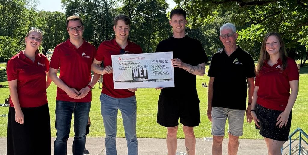 Die Jugendbürgerstiftung und Bürgerstiftung Sindelfingen dürfen sich über 4500 Euro freuen. Auf dem Bild von links: Melissa Vogler, Daniel Schnürer, Felix Koch, Phil Dambacher, Ulrich Prosch und Isabel Köstel.