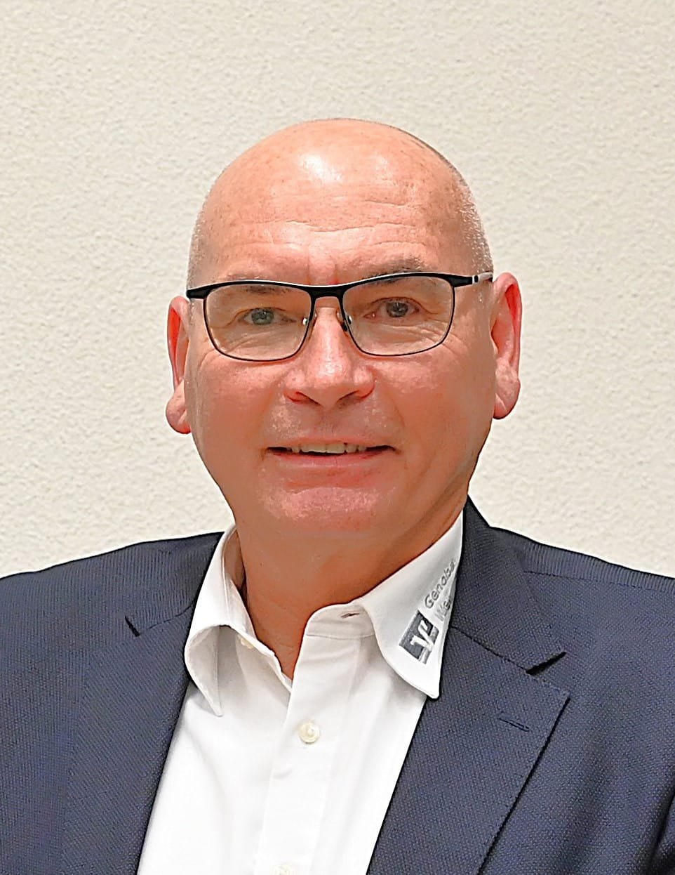 Rainer Schäfer wurde vom Baden-Württembergischen Genossenschaftsverband für seine Verdienste um das Genossenschaftswesen die silberne Ehrennadel verliehen.