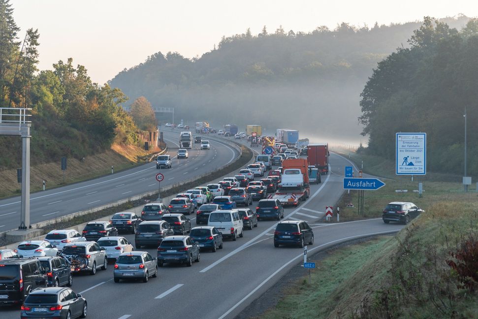 Geduld war nicht nur an der Verengung auf eine Spur gefragt.