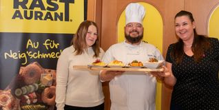 Centerleiterin Verena Schnurrbusch, Küchenchef Andreas Moltenbrey und Dream-Bowl-Geschäftsführerin Corinna Knöbl (von links) servieren jetzt auch schwäbische Küche.