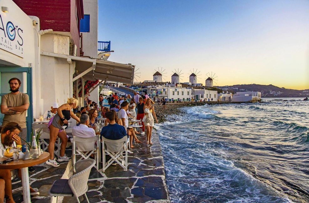 Die Mühlen von Mykonos: ein Sehnsuchtsziel der Touristen. Bild: imago images