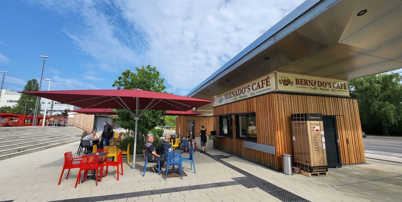 Bernado’s Café am Sindelfinger Bahnhof.