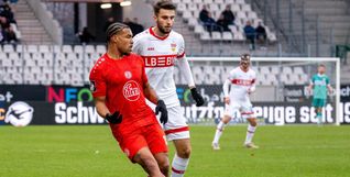 Eliot Bujupi (rechts) wurde von VfB-Trainer Nico Willig in der 63. Minute eingewechselt.