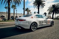 Die neue S-Klasse auf Tour in Australien und Neuseeland.