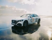 Die neue S-Klasse auf Tour in Australien und Neuseeland.