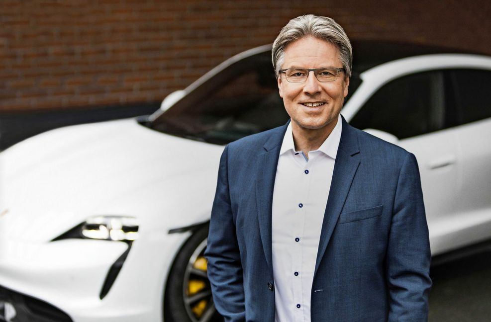 Porsche-Personalvorstand Andreas Haffner geht davon aus, dass ein Viertel der Belegschaft bis 2030 komplett neue Jobs haben wird.