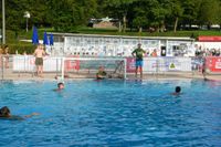 Stadtwerke Teamchallenge im Freibad