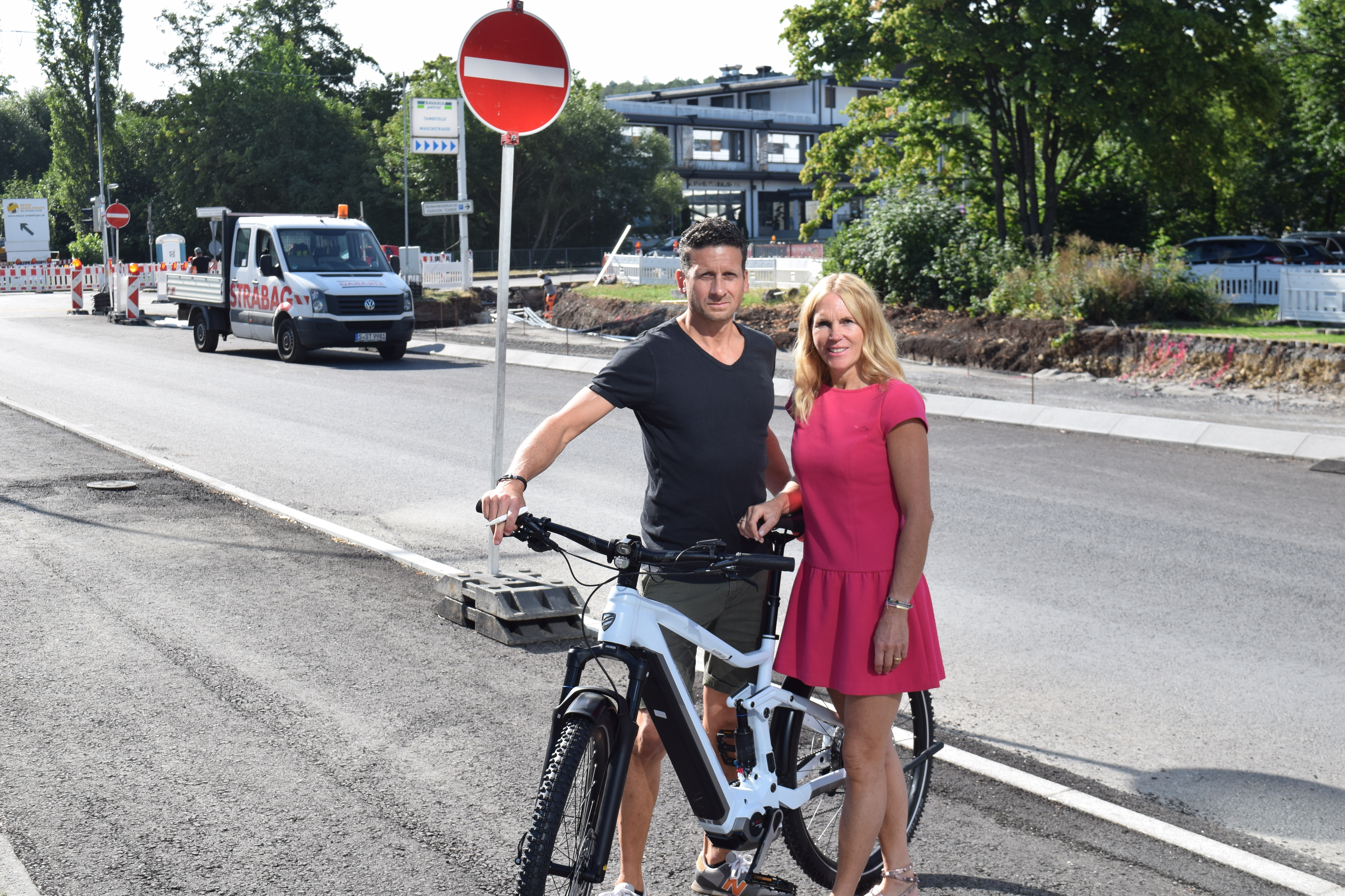 Die Sportivo-Inhaber Sylvia und David Ringeisen sind verärgert über die Dauer-Baustelle im Sindelfinger Osten.