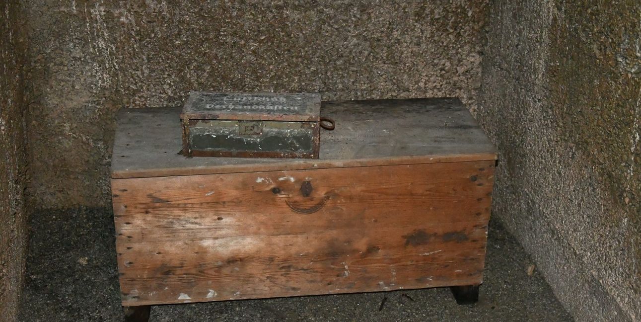 In solchen Holzkisten verstauten die Böblinger Ihr Hab und Gut und dazu auch Lebensmittel und Wertsachen. Bild: Witschel