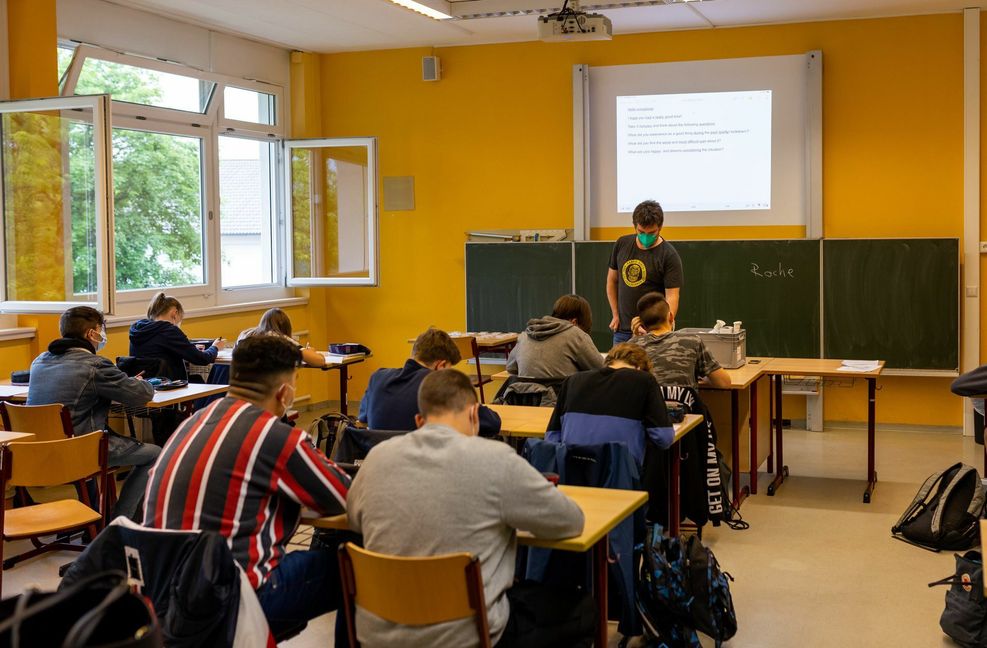 In Zeiten akuten Lehrermangels muss sich an den Schulen in ganz Deutschland viel ändern, um die Unterrichtsversorgung zu stabilisieren.