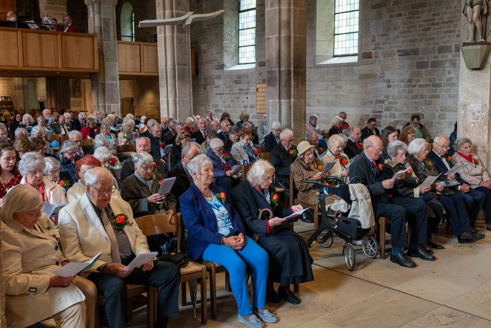 Gemeinsam singen und feiern in der Martinskirche.
