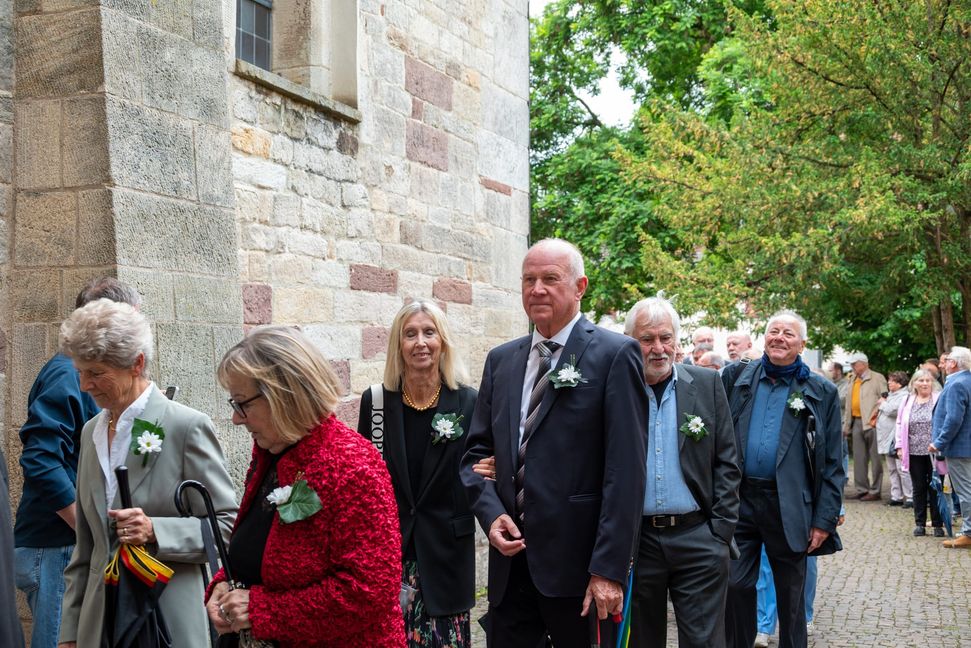 Der Jahrgang 1945 zieht ein.