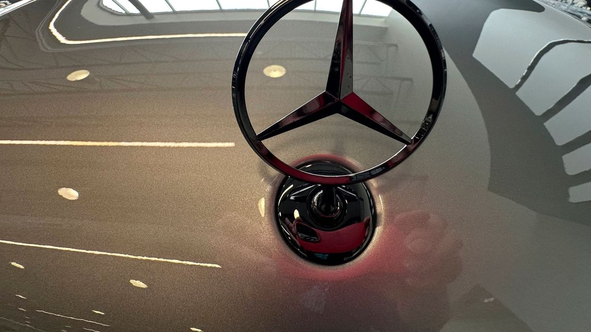 Autos von Mercedes-Benz kommen bei wohlhabenden US-Kunden gut an. (Archivbild)
