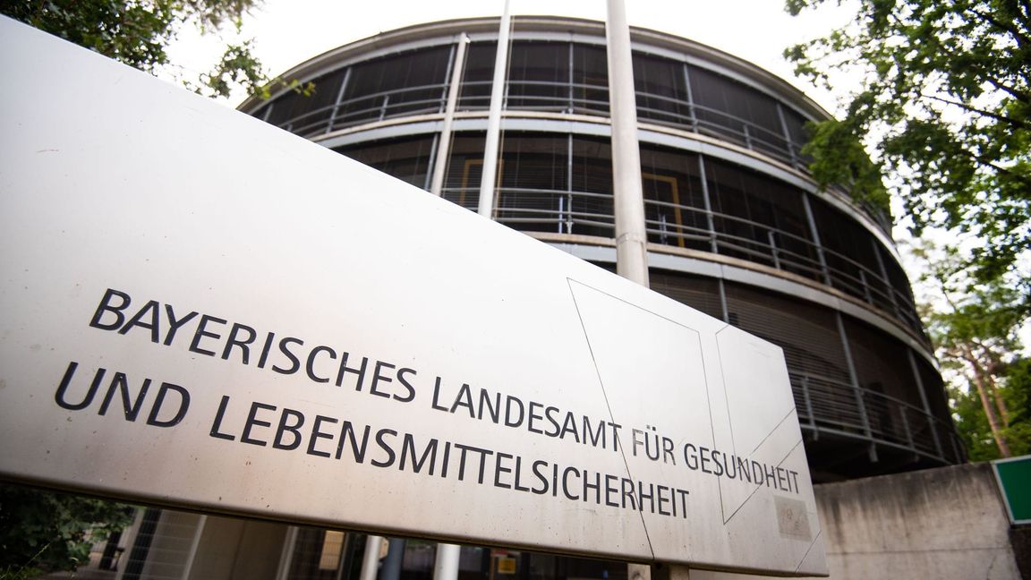 Das Gesundheitsamt klärt derzeit „intensiv“ den möglichen Infektionsweg ab. (Symbolbild)