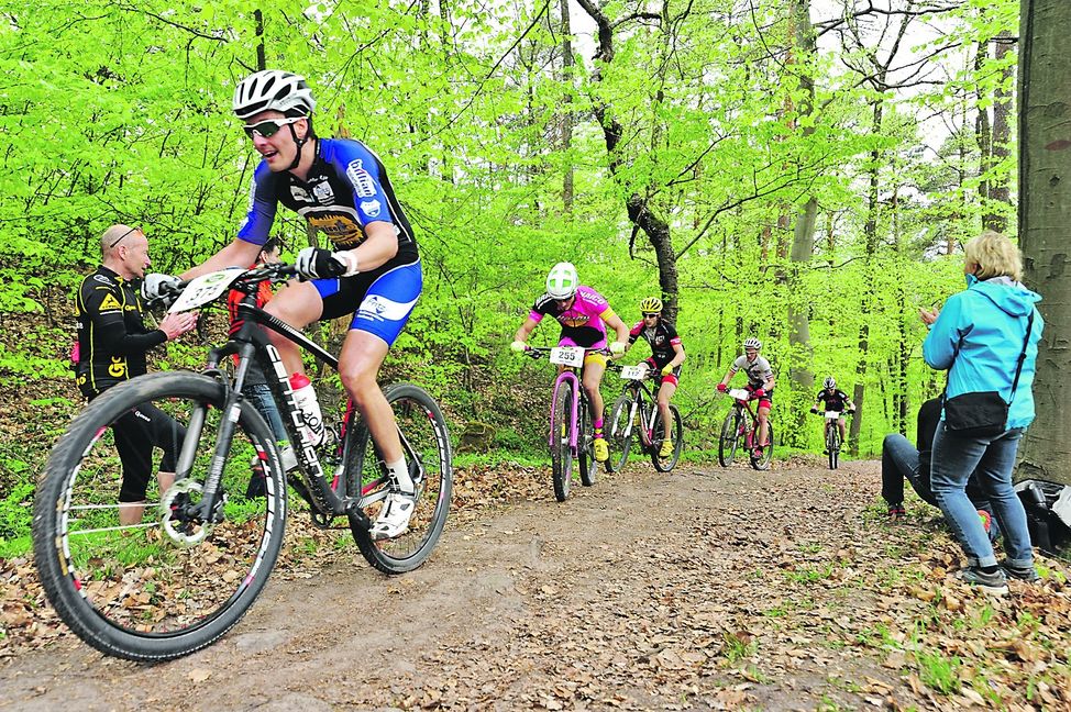 Am Samstag geht es mit dem Mountainbike durch den Schönbuch. Bilder: automotorart/A