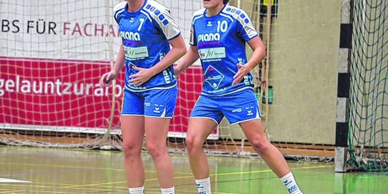 Denise Knoll (links) verletzte sich im Auswärtsspiel beim TV Flein am Knöchel und droht in den kommenden Wochen auszufallen.  Bild: Zvizdiç