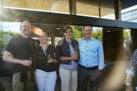 Gute Stimmung und nette Leute: So war die After-Work-Party vom Breuningerland im Mercedes-Benz-Kundencenter.