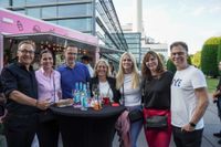 Gute Stimmung und nette Leute: So war die After-Work-Party vom Breuningerland im Mercedes-Benz-Kundencenter.