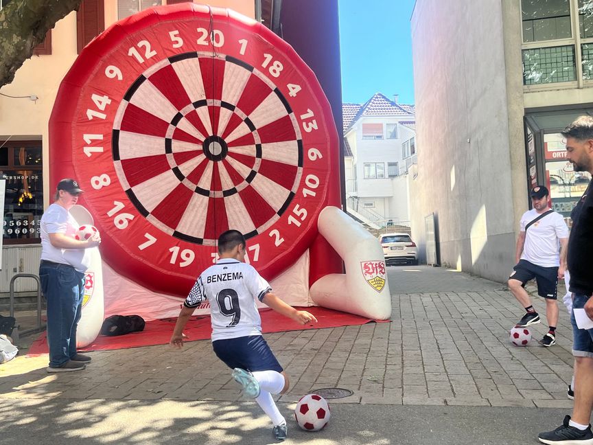 Die Kinder hatten jede Menge Spaß beim Fußball-Darts.