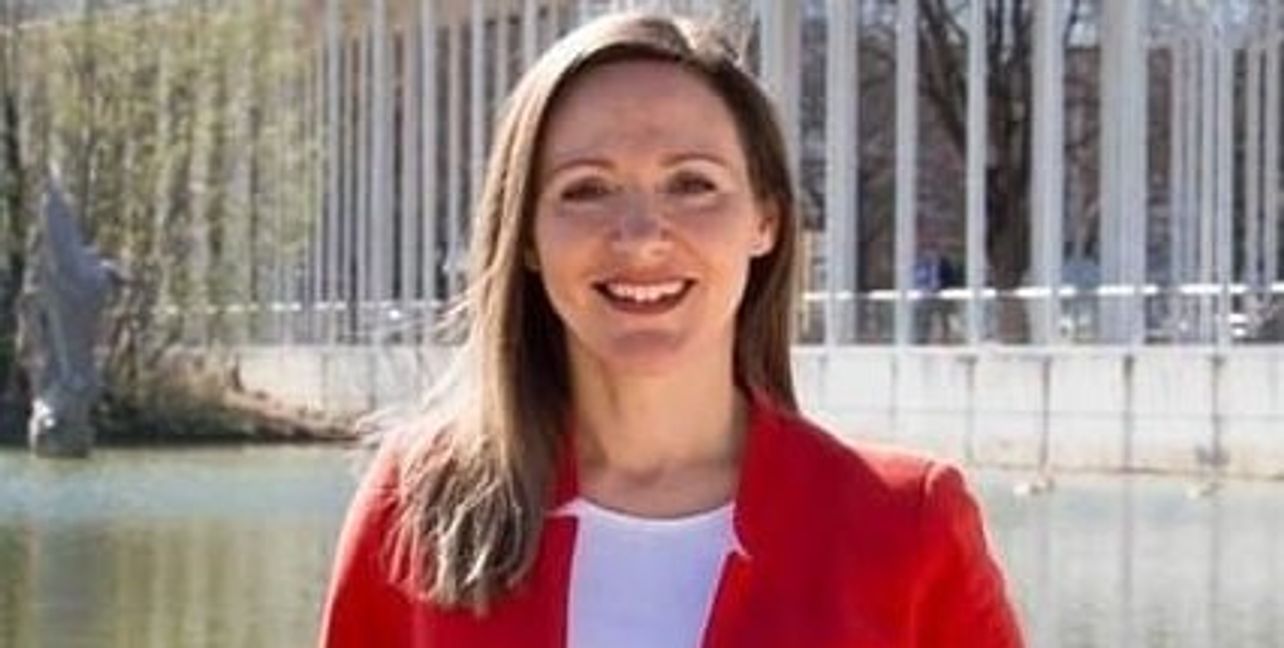 Die Böblinger SPD-Bundestfagsabgeordnete Jasmin Hostert freut sich über das Angebot des Deutschen Bundestags. Bild: z