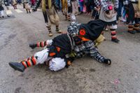 Buntes Treiben beim 19. Ehninger Karneval- und Fasnetsumzug.