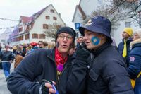 Buntes Treiben beim 19. Ehninger Karneval- und Fasnetsumzug.