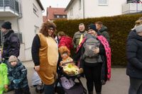Buntes Treiben beim 19. Ehninger Karneval- und Fasnetsumzug.